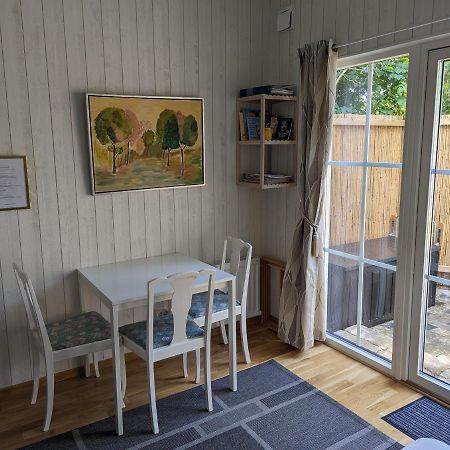 Cute Little Cottage In Hoellviken Eksteriør bilde