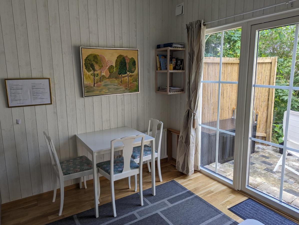 Cute Little Cottage In Hoellviken Eksteriør bilde